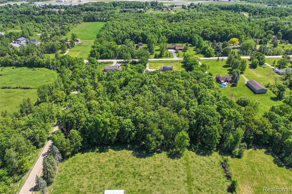 3075 Crandall Road Howell, MI 48855 - Photo 9 of 25