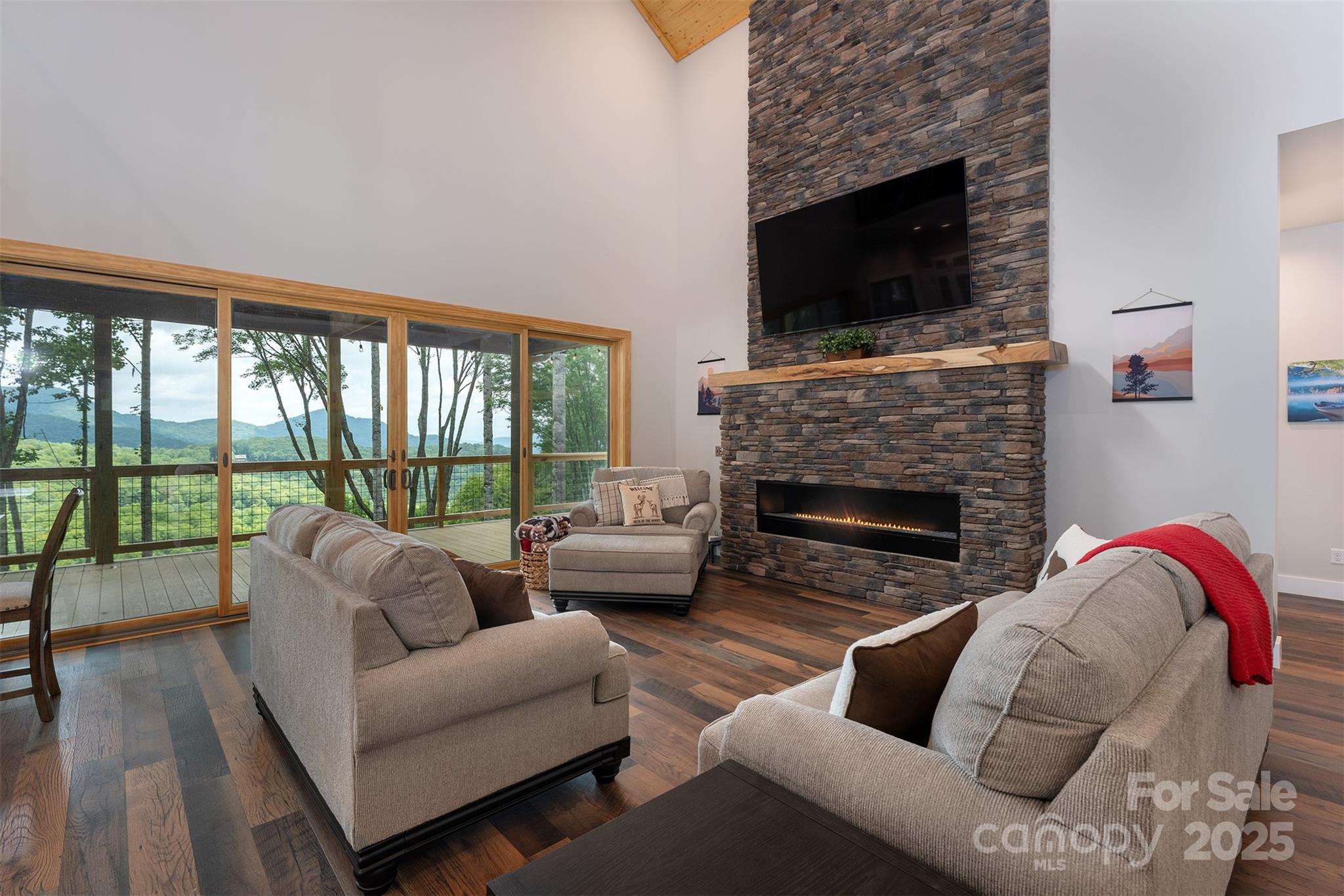 377 South Ridgerunner Road Burnsville, NC 28714 - Photo 12 of 44 Gallery Image 12