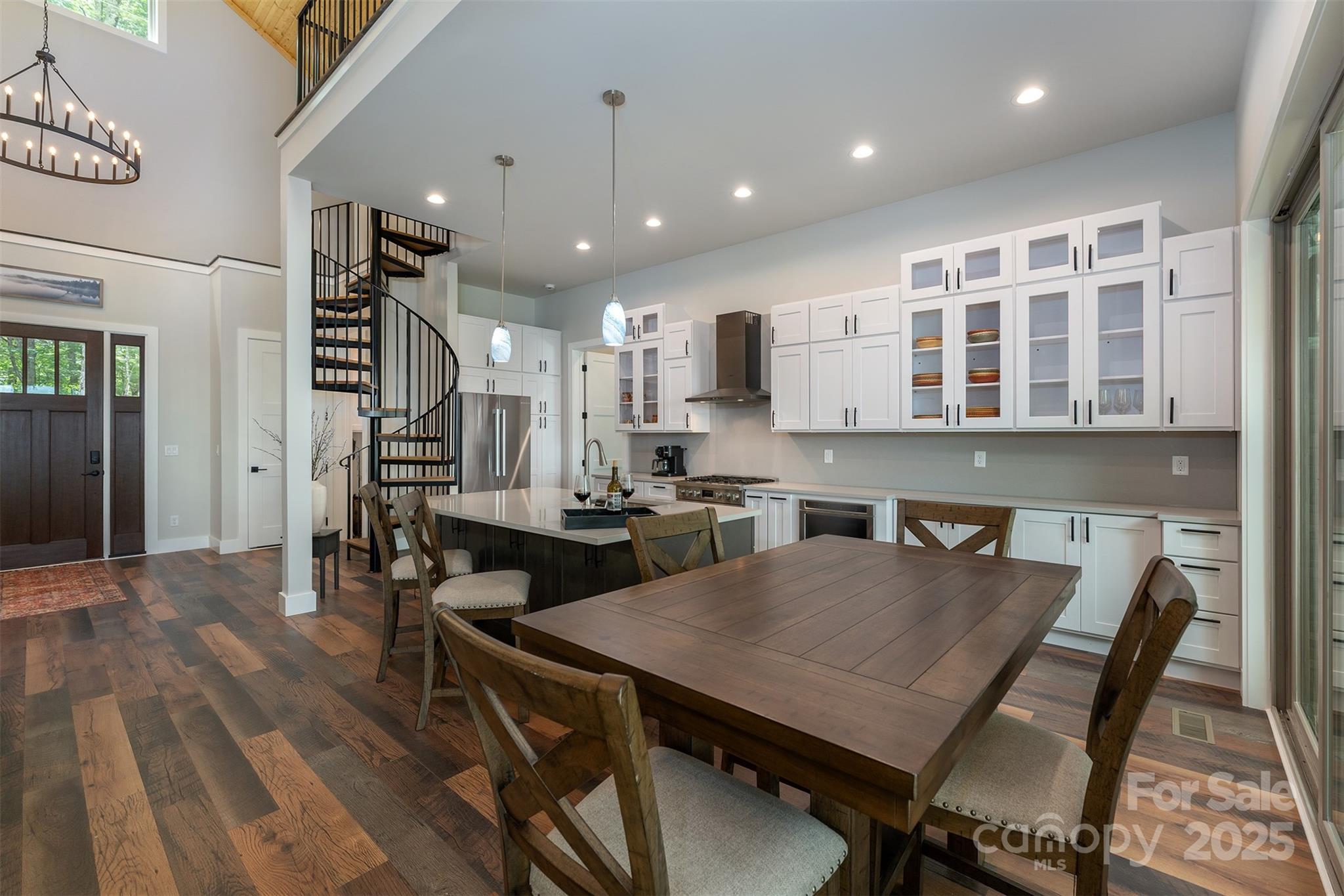 377 South Ridgerunner Road Burnsville, NC 28714 - Photo 15 of 44 Gallery Image 15