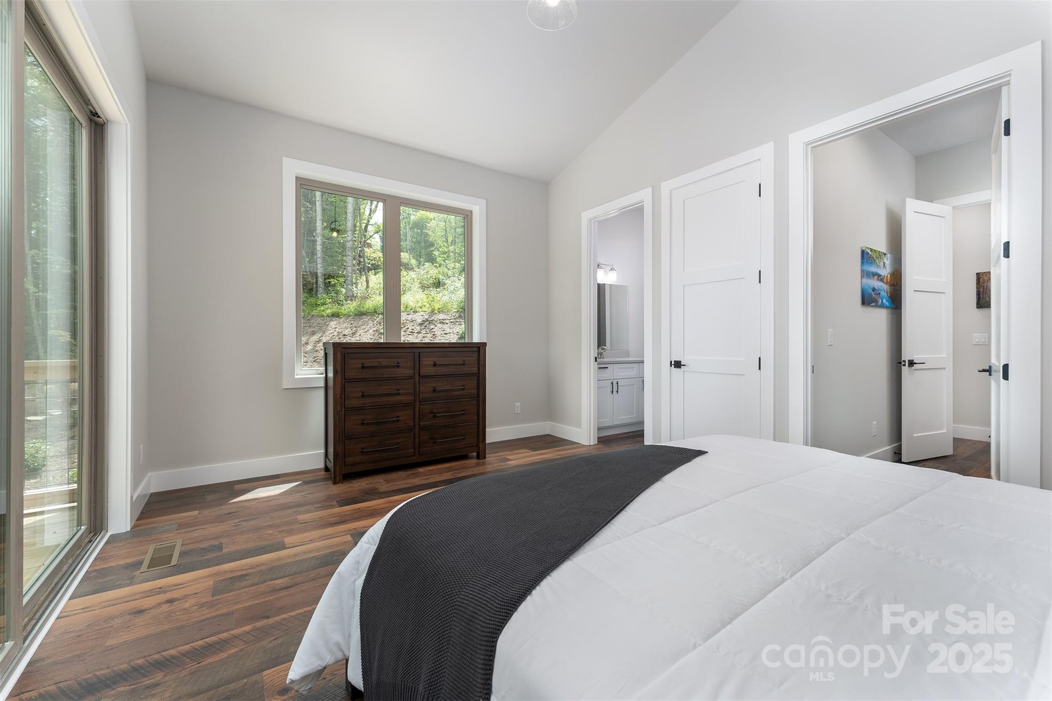 377 South Ridgerunner Road Burnsville, NC 28714 - Photo 27 of 44 Gallery Image 27