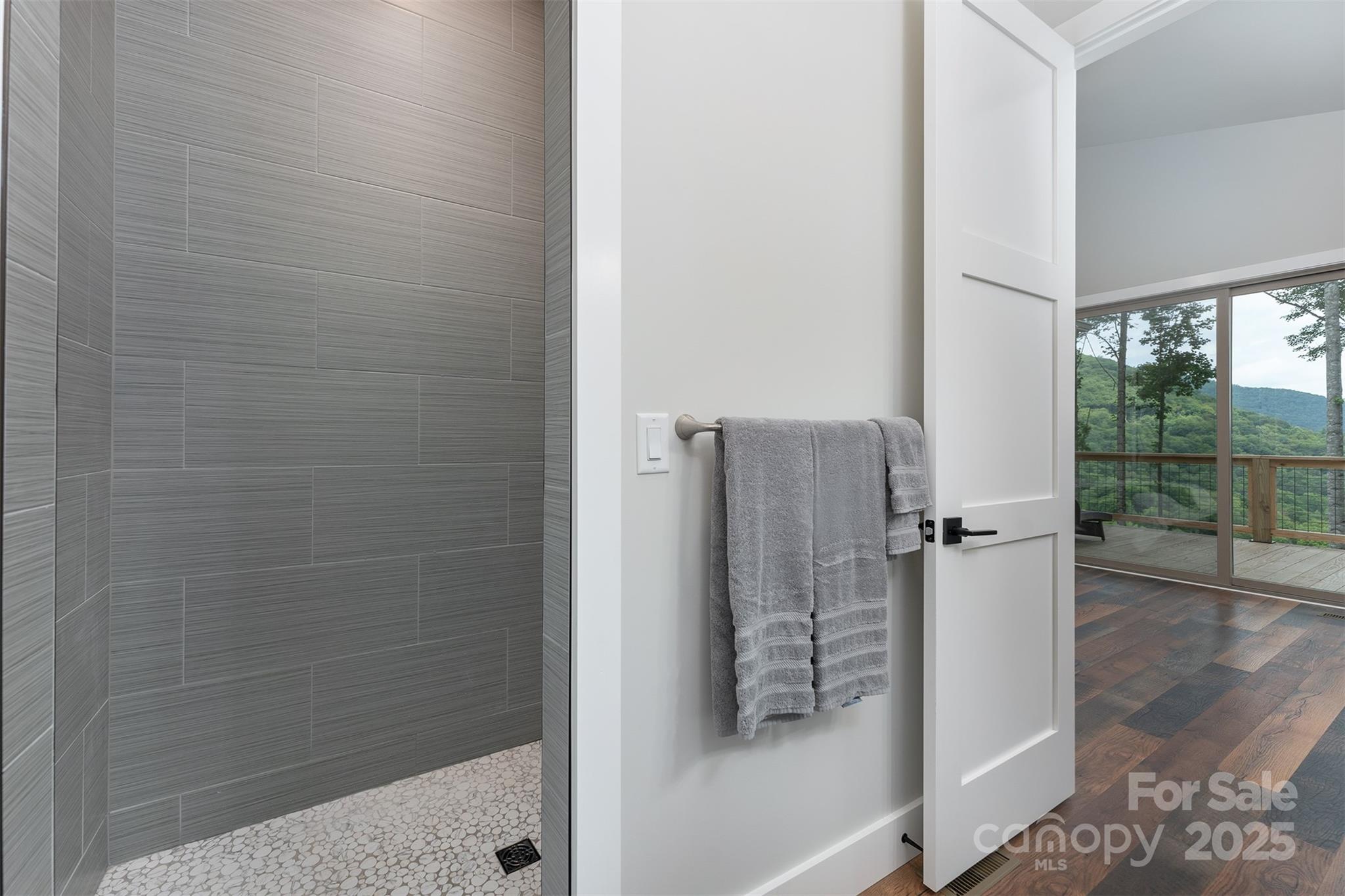 377 South Ridgerunner Road Burnsville, NC 28714 - Photo 33 of 44 Gallery Image 33