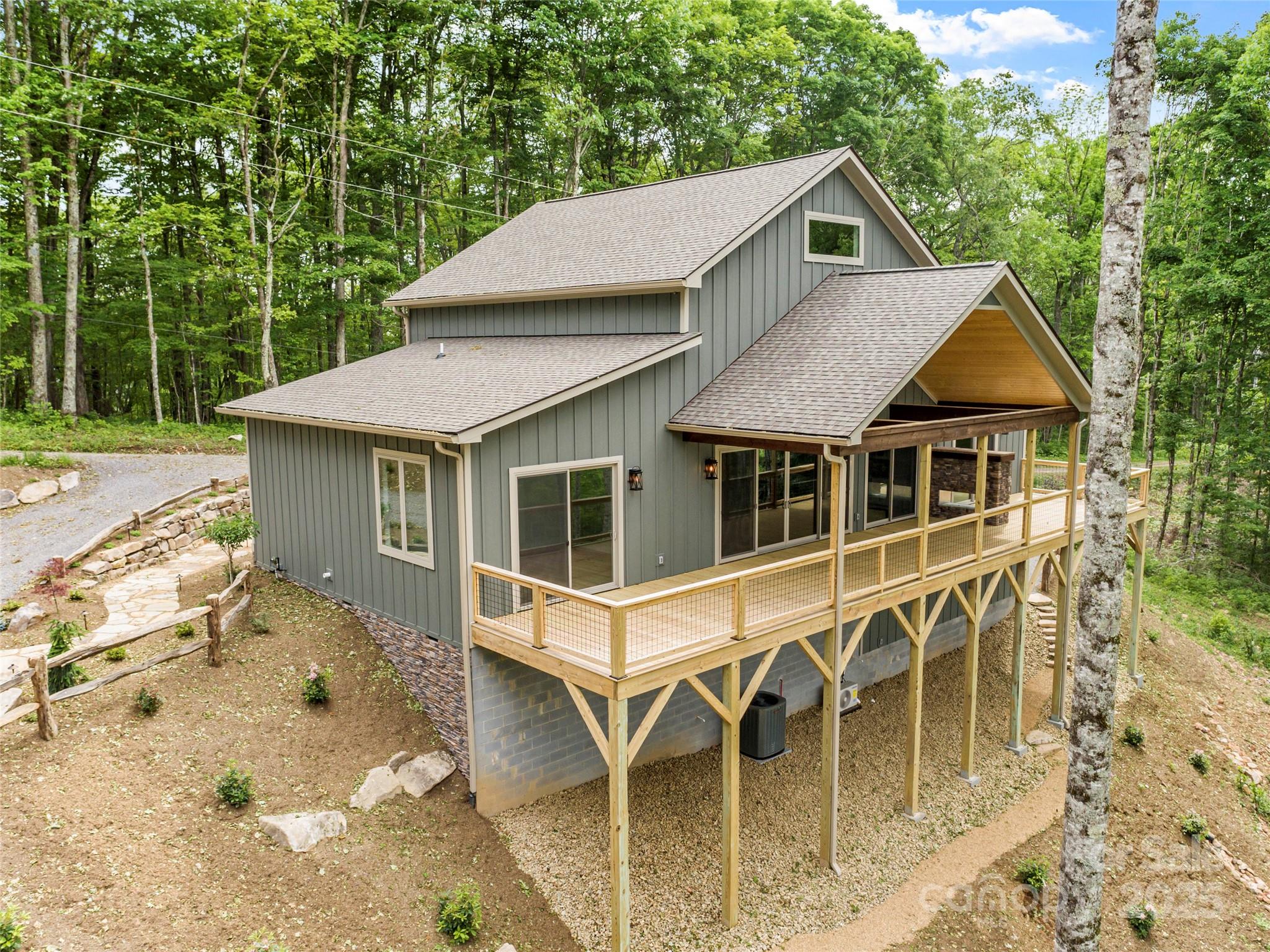 377 South Ridgerunner Road Burnsville, NC 28714 - Photo 36 of 44 Gallery Image 36