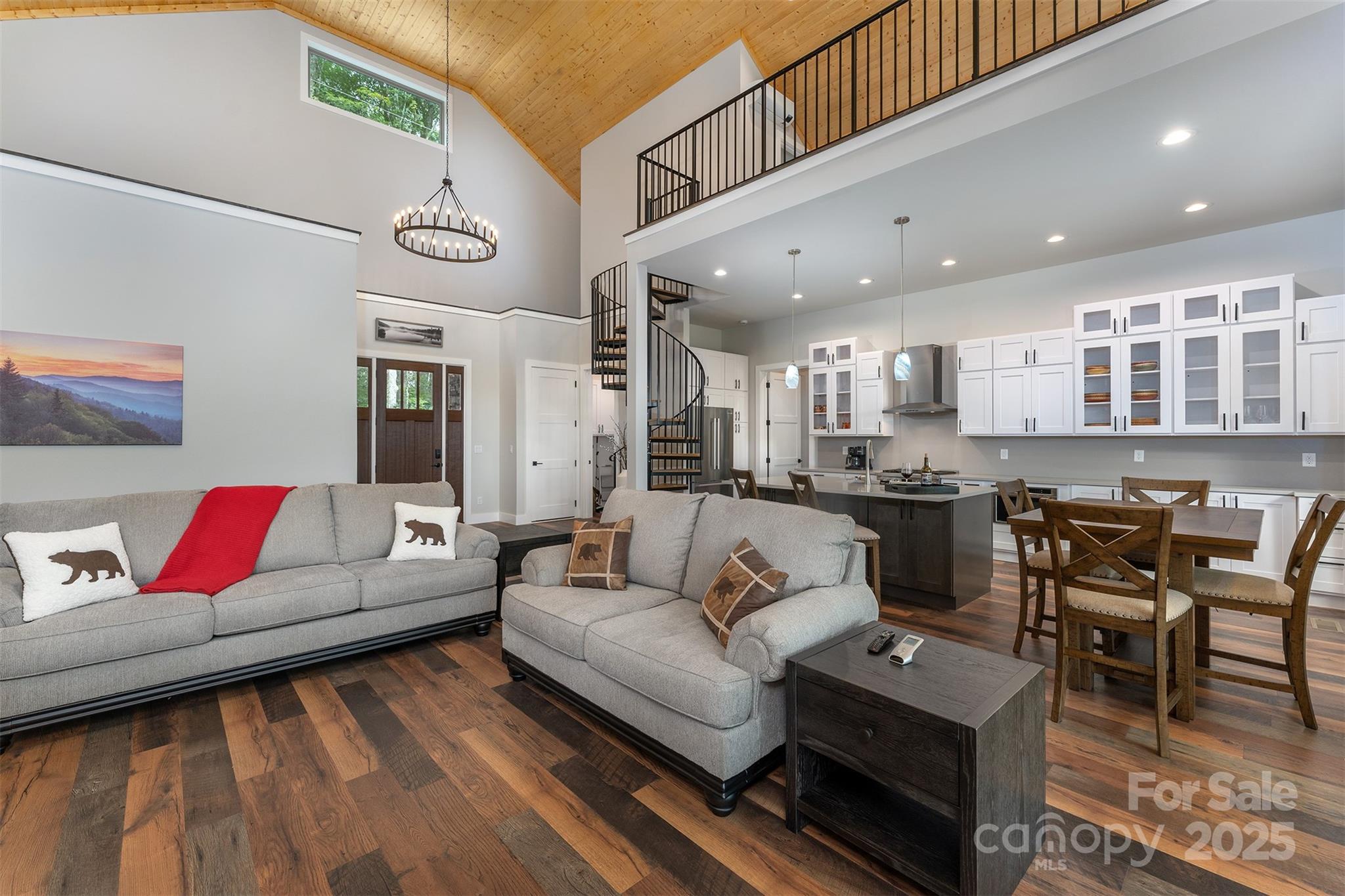 377 South Ridgerunner Road Burnsville, NC 28714 - Photo 9 of 44 Gallery Image 9