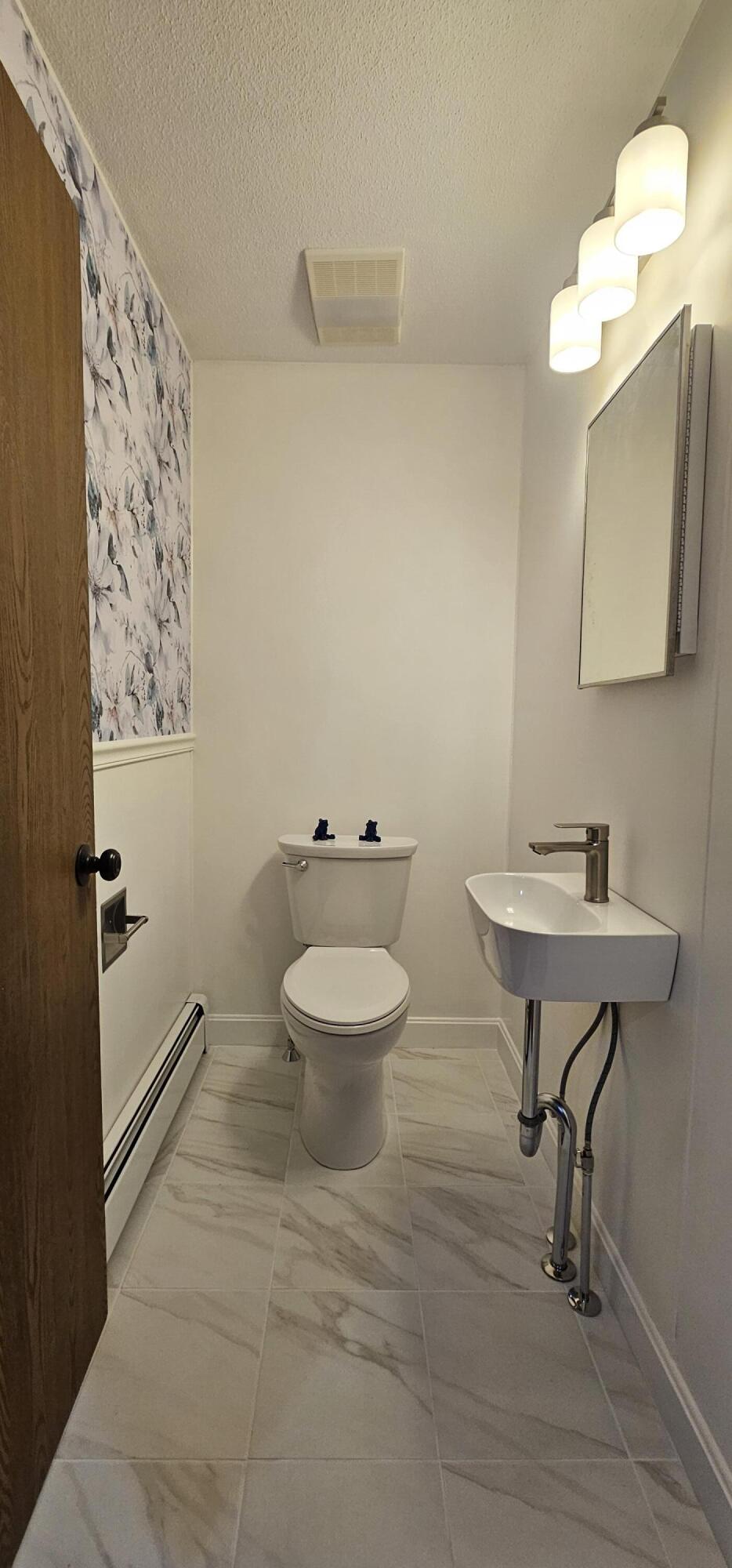 604 Leighton Road Augusta, ME 04330 - Photo 13 of 23 12. Half Bath