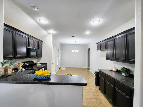 $1,900 | 1809 Rodeo Drive, Anna, TX 75409