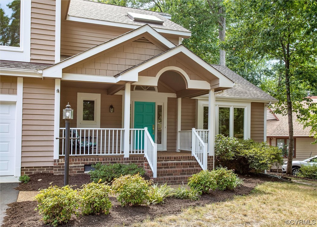 5826 Spinnaker Cove Road Midlothian, VA 23112 - Photo 4 of 38 View of front facade with a porch