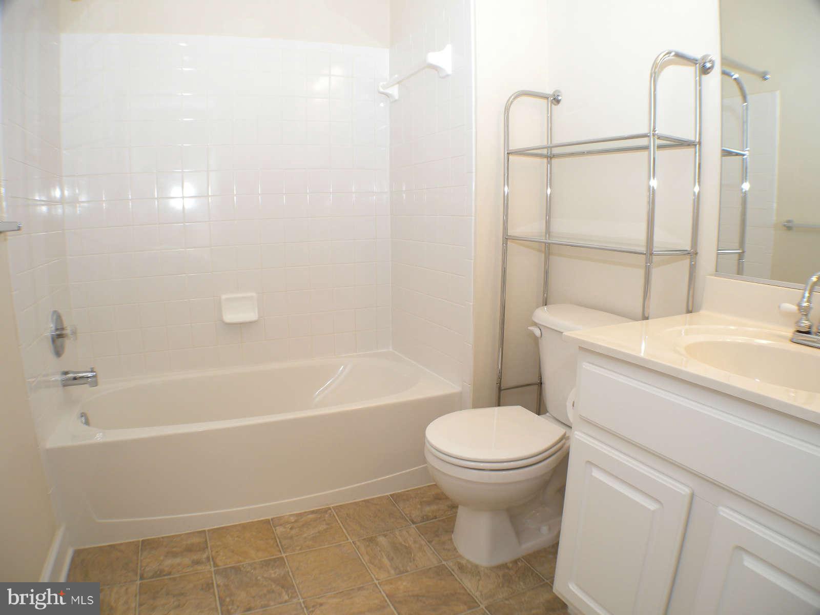 8159 Mississippi Road Laurel, MD 20724 - Photo 15 of 25 Bath (Master)