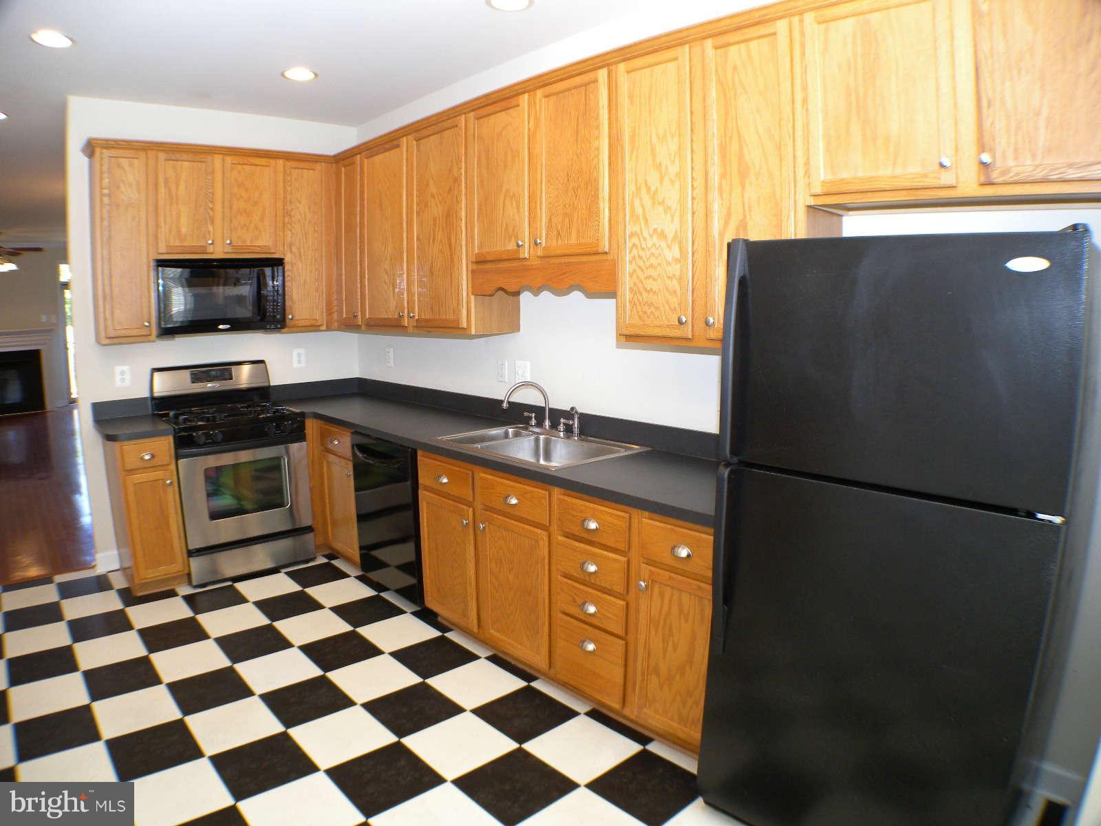 8159 Mississippi Road Laurel, MD 20724 - Photo 3 of 25 Kitchen