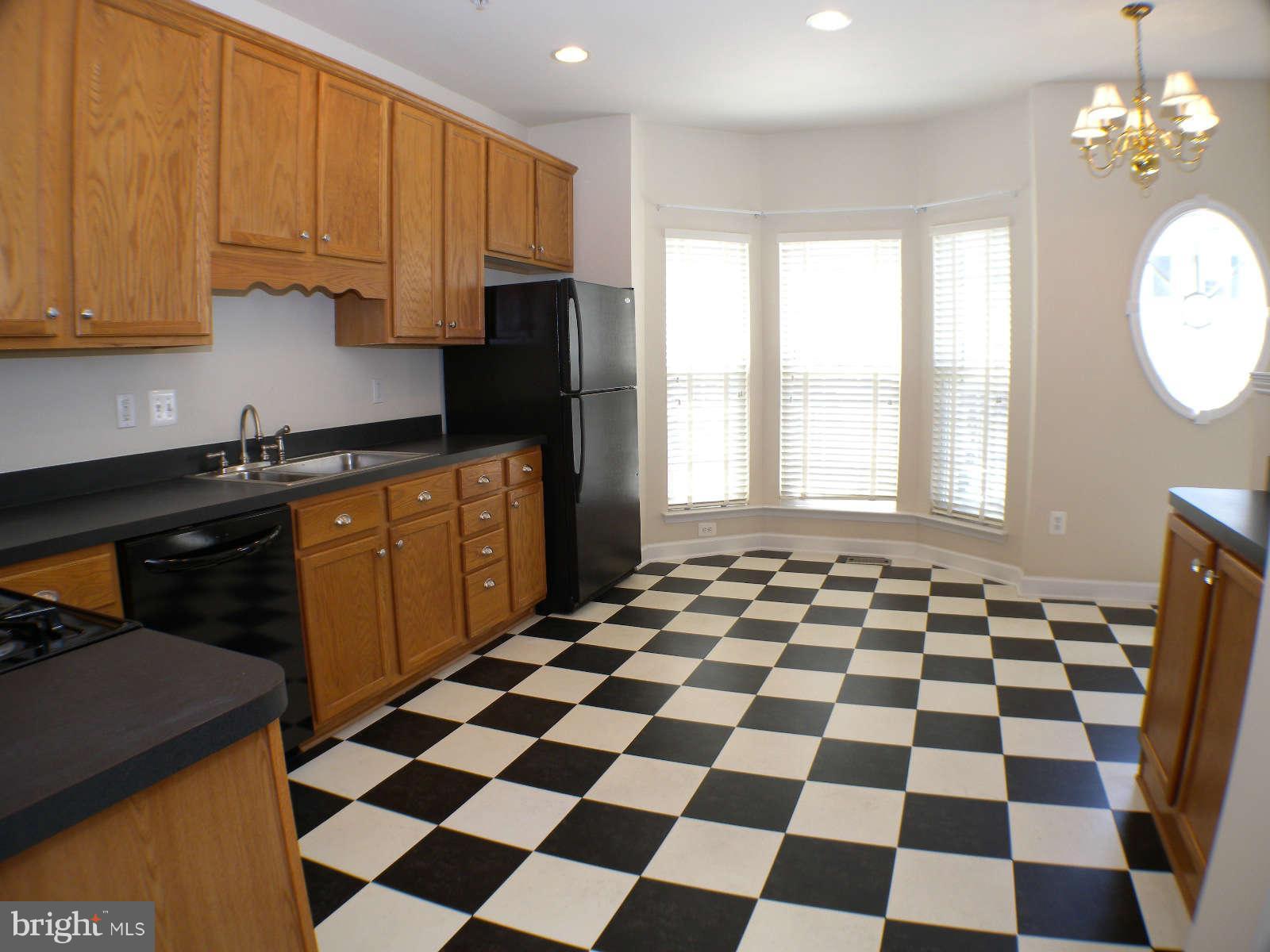 8159 Mississippi Road Laurel, MD 20724 - Photo 5 of 25 Kitchen