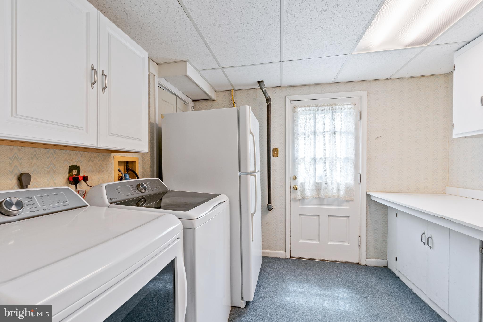 3432 Falling Green Road Olney, MD 20832 - Photo 35 of 52 Laundry room