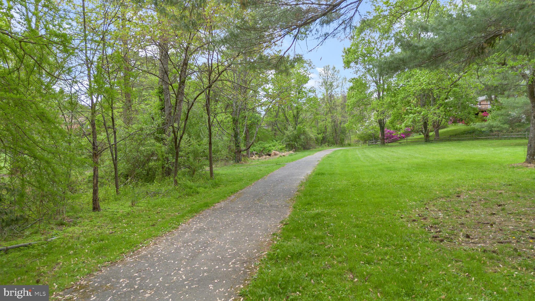 3432 Falling Green Road Olney, MD 20832 - Photo 5 of 52 Trails just around the corner