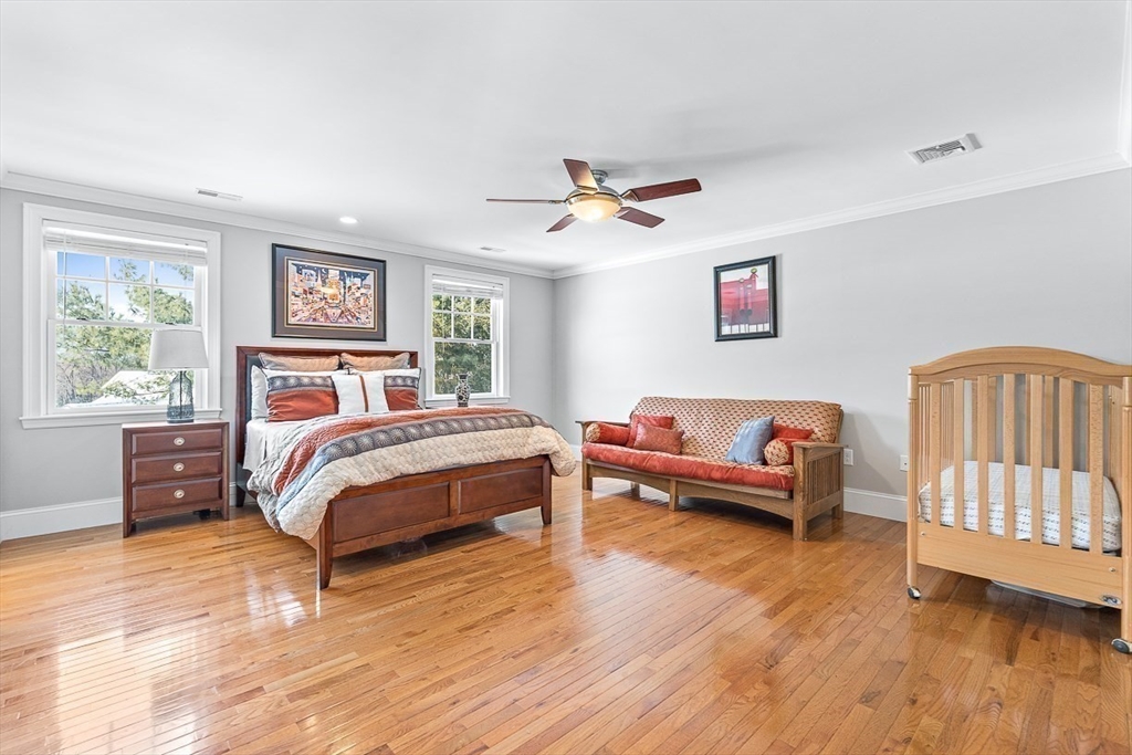 37 Mayflower Road Winchester, MA 01890 - Photo 33 of 42