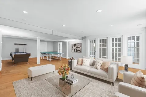 $3,537,000 | 37 Mayflower Road, Winchester, MA 01890