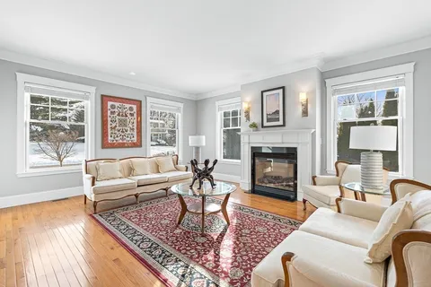 $3,537,000 | 37 Mayflower Road, Winchester, MA 01890