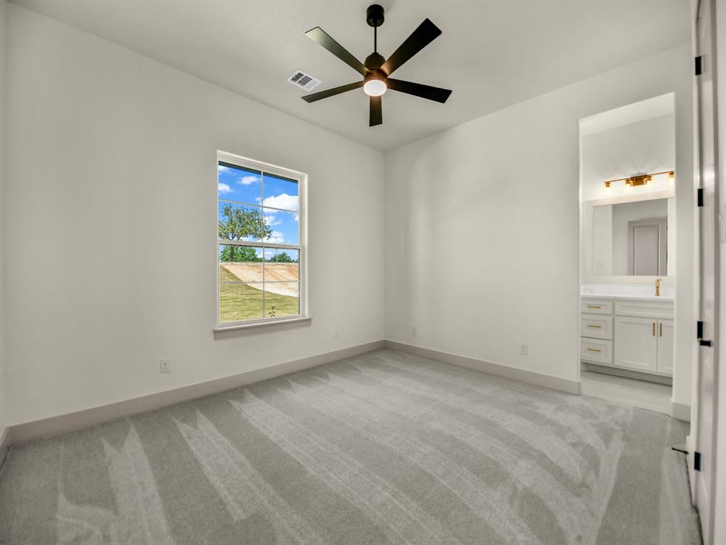 115 Guynell Ridge Decatur, TX 76234 - Photo 27 of 38