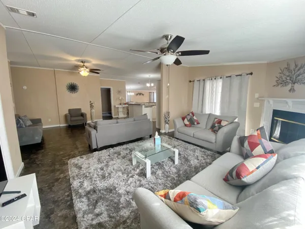 $199,900 | 7872 US 90, Sneads, FL 32460