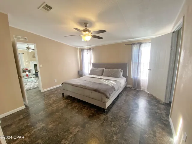 $199,900 | 7872 US 90, Sneads, FL 32460