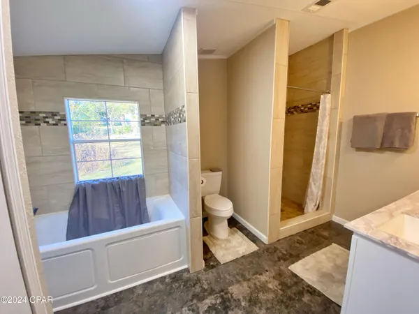 $199,900 | 7872 US 90, Sneads, FL 32460