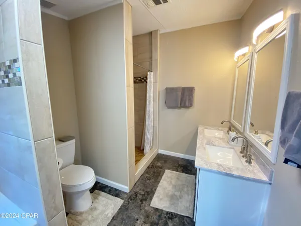 $199,900 | 7872 US 90, Sneads, FL 32460