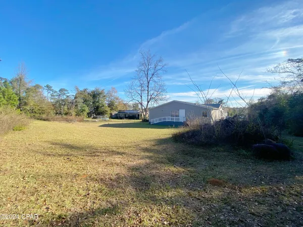 $199,900 | 7872 US 90, Sneads, FL 32460