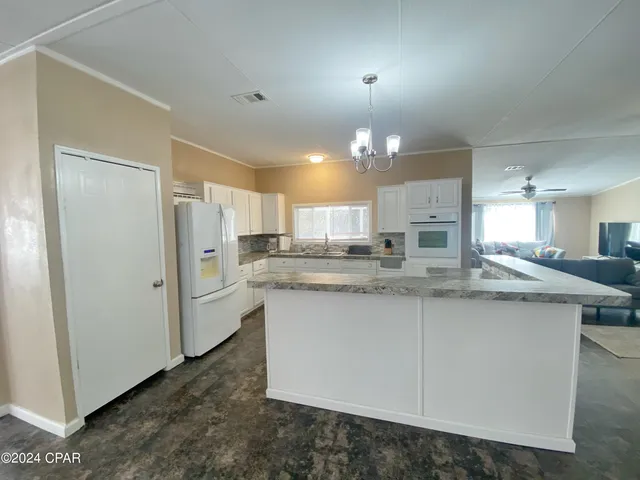 $199,900 | 7872 US 90, Sneads, FL 32460