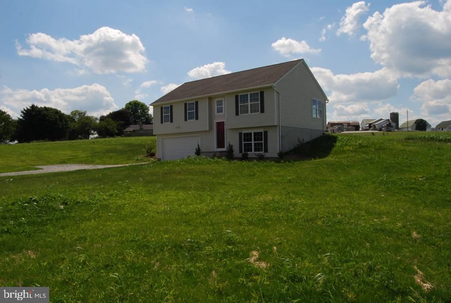 17 Vineyard Road, Unit 2 Christiana, PA 17509 - Photo 1 of 16 Gallery Image 1