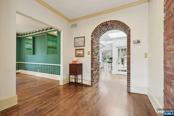 $1,495,000 | 167 Hobart Avenue, Short Hills, NJ 07078