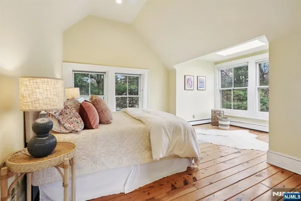 $1,495,000 | 167 Hobart Avenue, Short Hills, NJ 07078