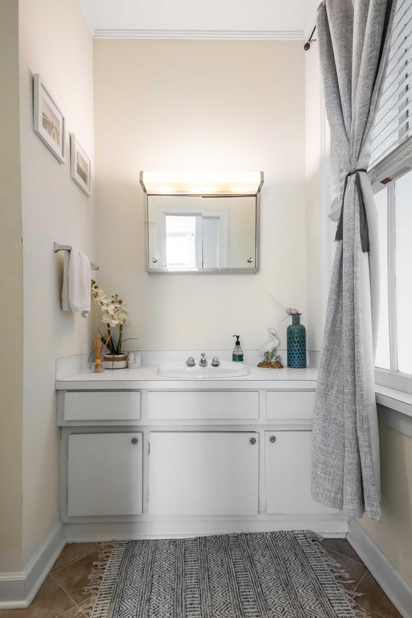 54 Church Street, Unit A & B Charleston, SC 29401 - Photo 23 of 49 54Church_NickCannPhoto-33