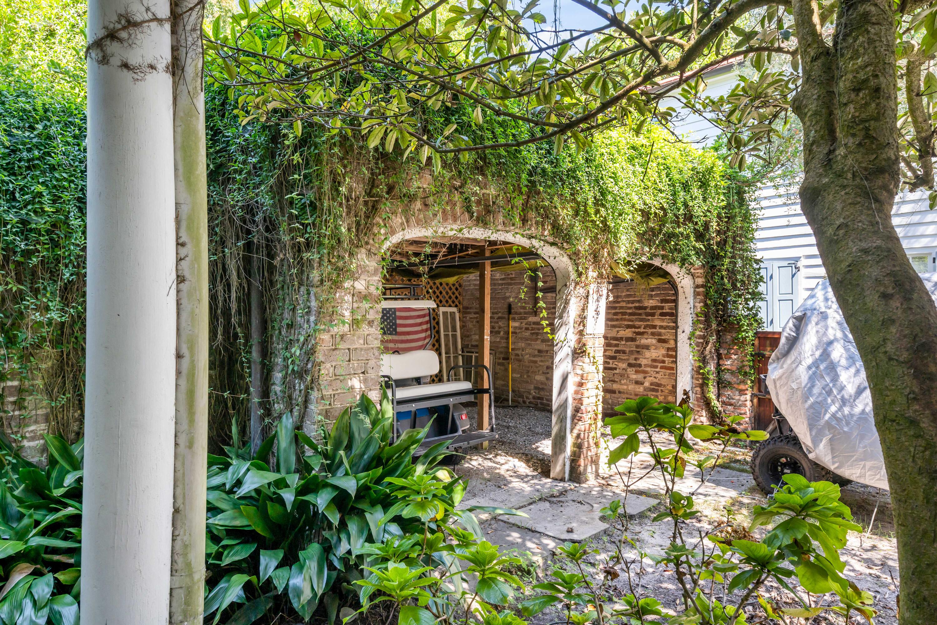 54 Church Street, Unit A & B Charleston, SC 29401 - Photo 29 of 49 54Church_NickCannPhoto-51