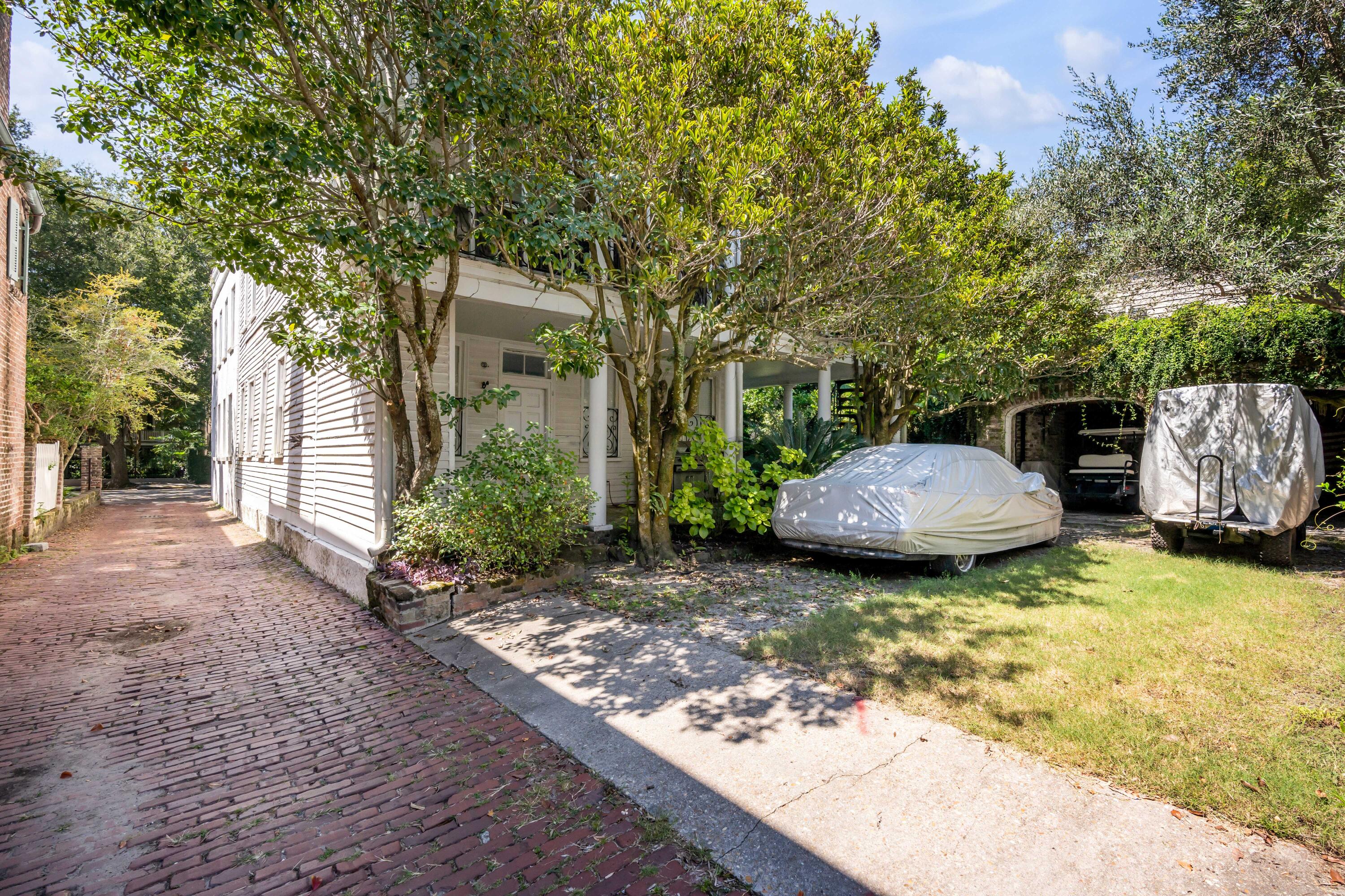 54 Church Street, Unit A & B Charleston, SC 29401 - Photo 4 of 49 54Church_NickCannPhoto-49