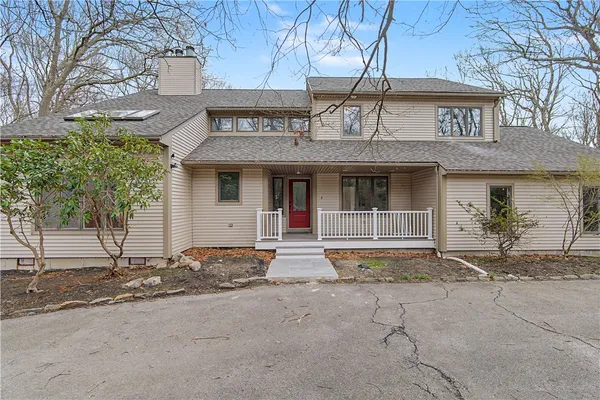 $899,900 | 26 Trout Brook Lane, Scituate, RI 02831