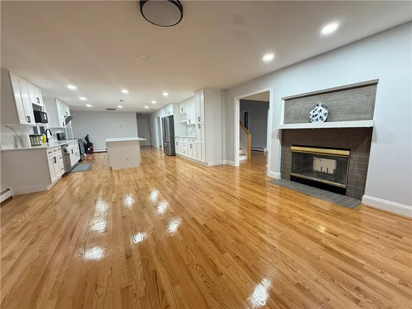 $949,900 | 26 Trout Brook Lane, Scituate, RI 02831