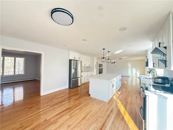 $949,900 | 26 Trout Brook Lane, Scituate, RI 02831