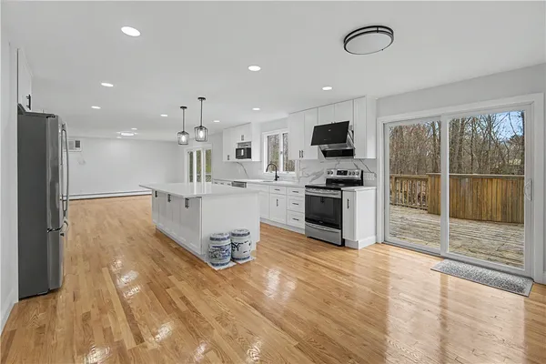 $949,900 | 26 Trout Brook Lane, Scituate, RI 02831
