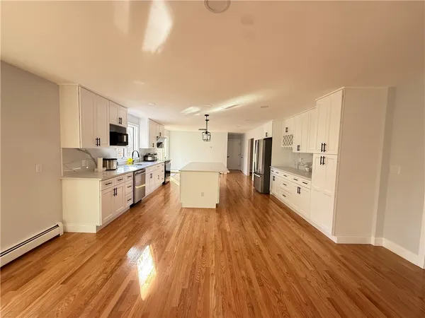 $949,900 | 26 Trout Brook Lane, Scituate, RI 02831