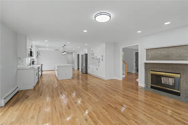 $949,900 | 26 Trout Brook Lane, Scituate, RI 02831