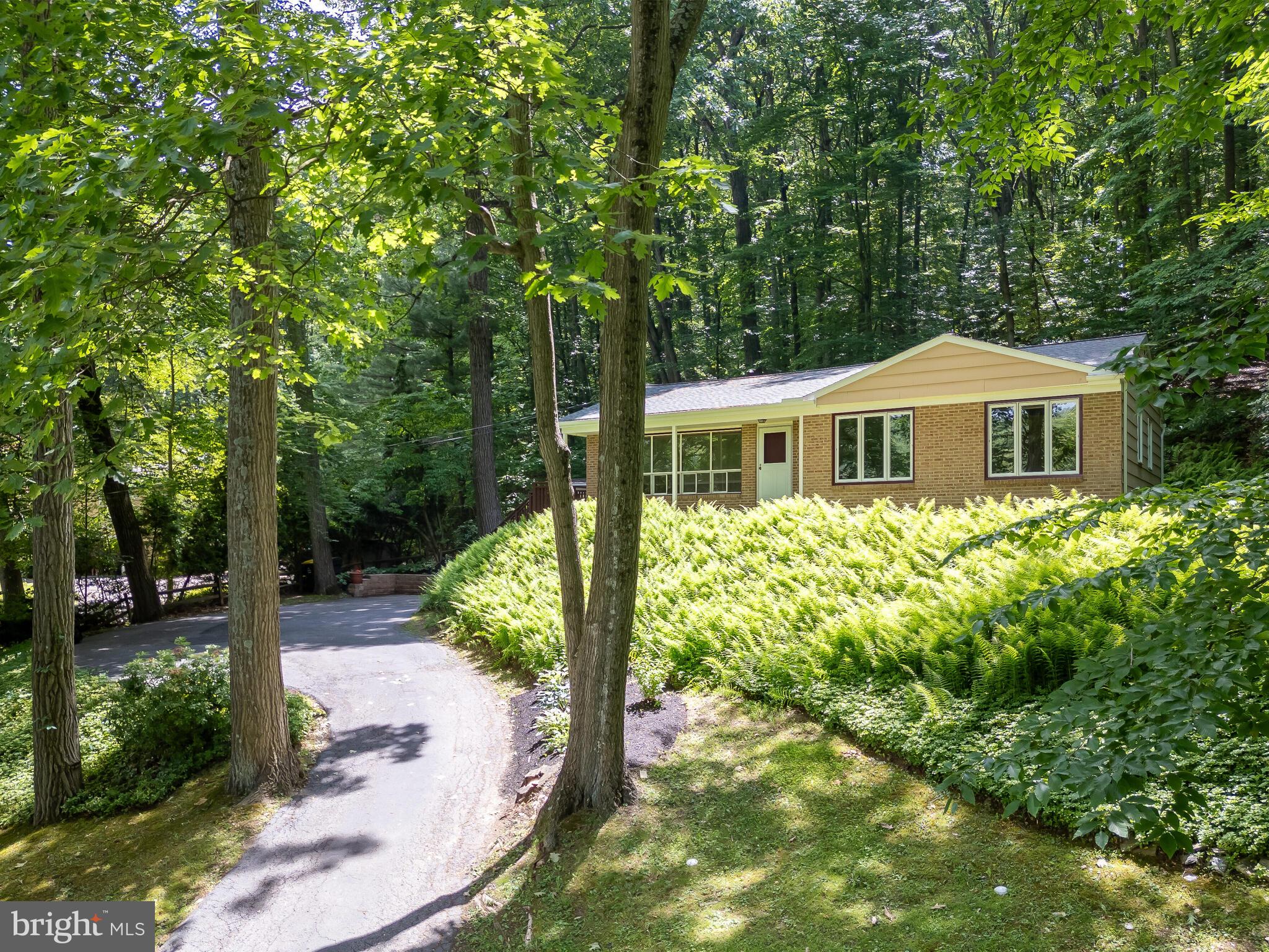 1340 Shadyside Road Downingtown, PA 19335 - Photo 8 of 34 Gallery Image 8