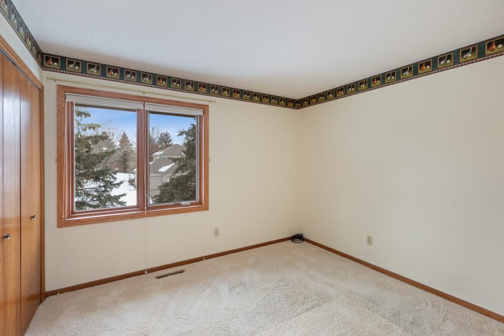 109 Interlachen Road Burnsville, MN 55306 - Photo 14 of 26 Gallery Image 14