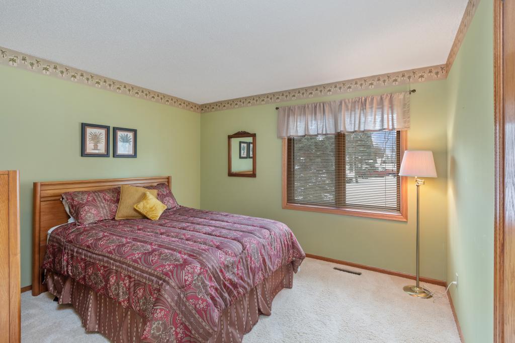 109 Interlachen Road Burnsville, MN 55306 - Photo 16 of 26 Gallery Image 16