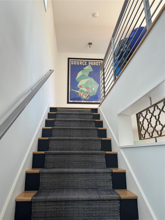 2109 Riverview Street, Unit A Austin, TX 78702 - Photo 16 of 32 a view of entryway