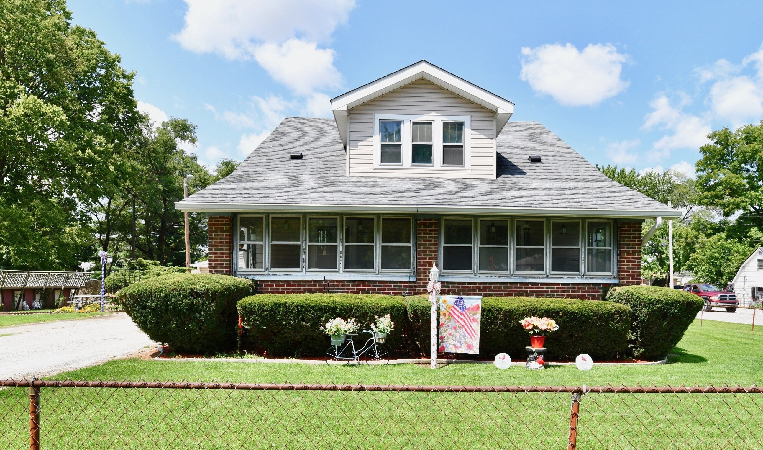 3302 South Mooresville Rd  