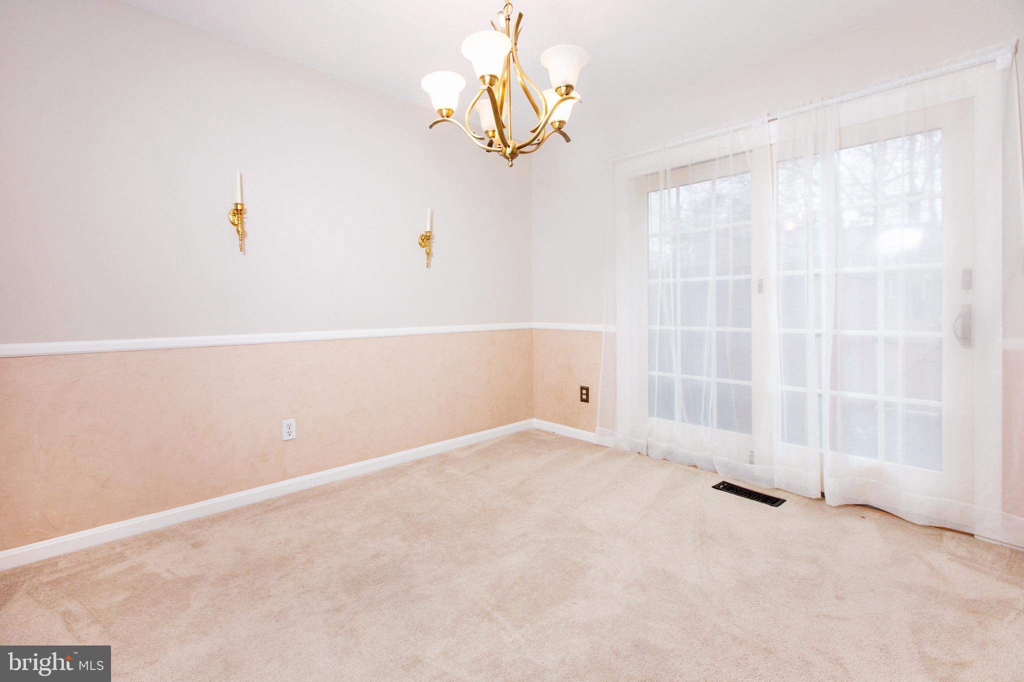 8428 Willow Forge Road Springfield, VA 22152 - Photo 8 of 44 Gallery Image 8