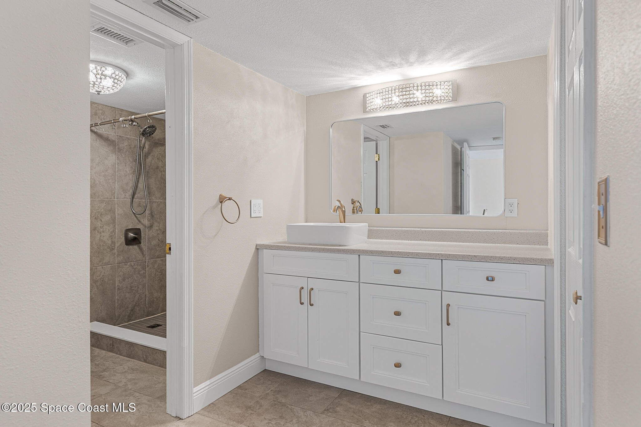 305 Tangle Run Boulevard, Unit 1218 Melbourne, FL 32940 - Photo 19 of 58 20250915 305 Tangle Run Blvd 1218 Mebour