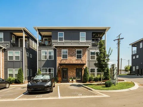 102 Duke Street, Unit 33 Nashville, TN 37207 - Photo 2 of 15 a car parked in front of a building