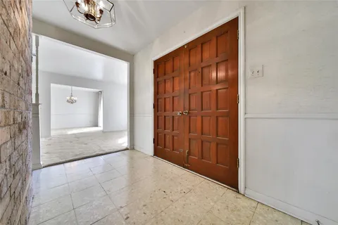 $450,000 | 2115 Lexford Lane, Houston, TX 77080