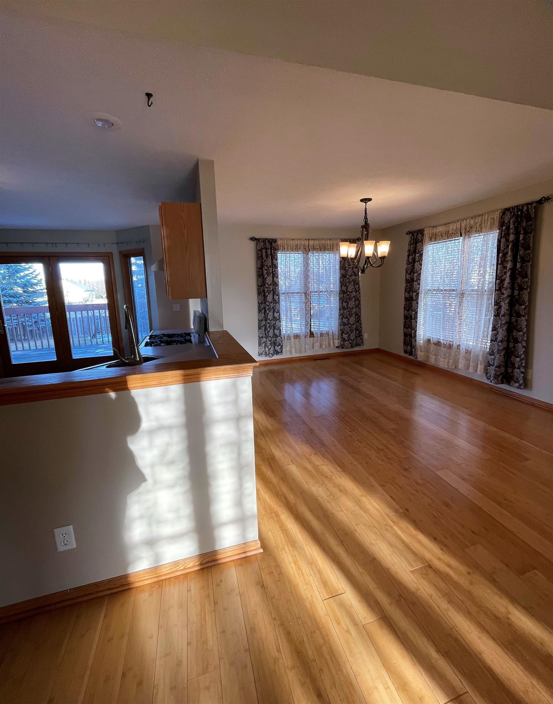 607 Riverbend Road Belvidere, IL 61008 - Photo 6 of 41 Gallery Image 6