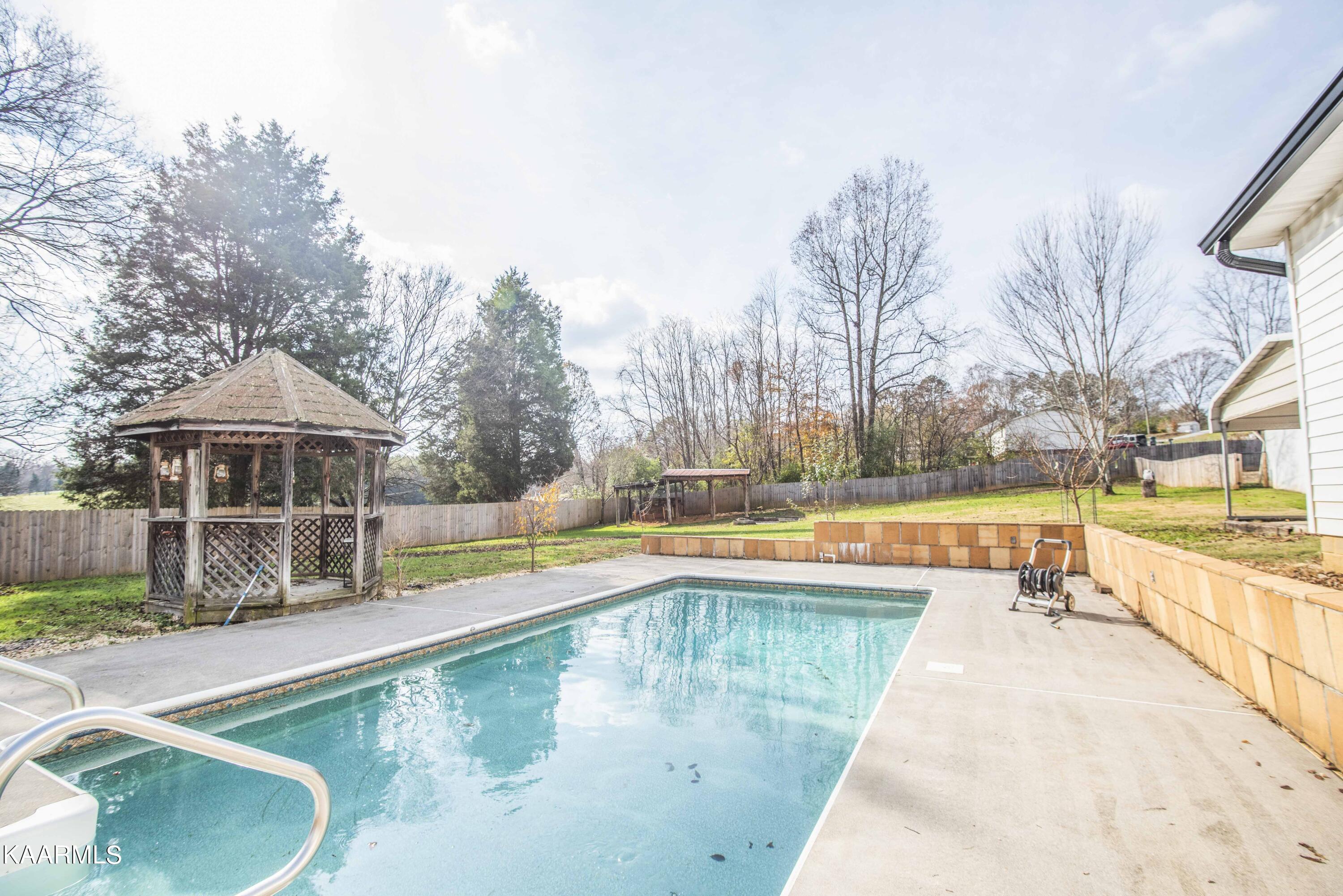 115 Spears Road Friendsville, TN 37737 - Photo 9 of 55 Pool