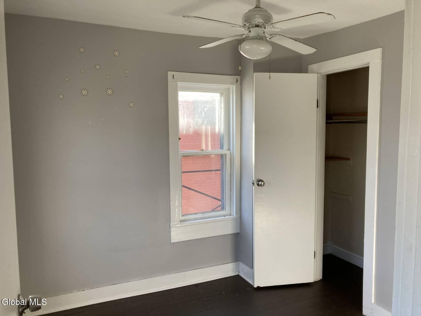 714 Union Street Schenectady, NY 12305 - Photo 18 of 28 714 #4- 6