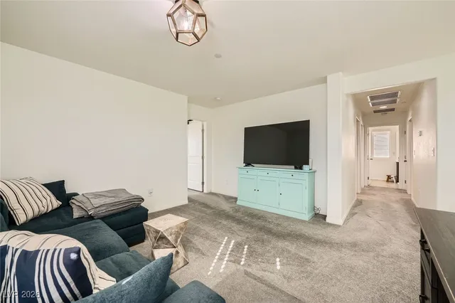 $645,000 | 674 Tremaine Court, Henderson, NV 89052